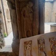 Dans le clo&icirc;tre de Saint Donat